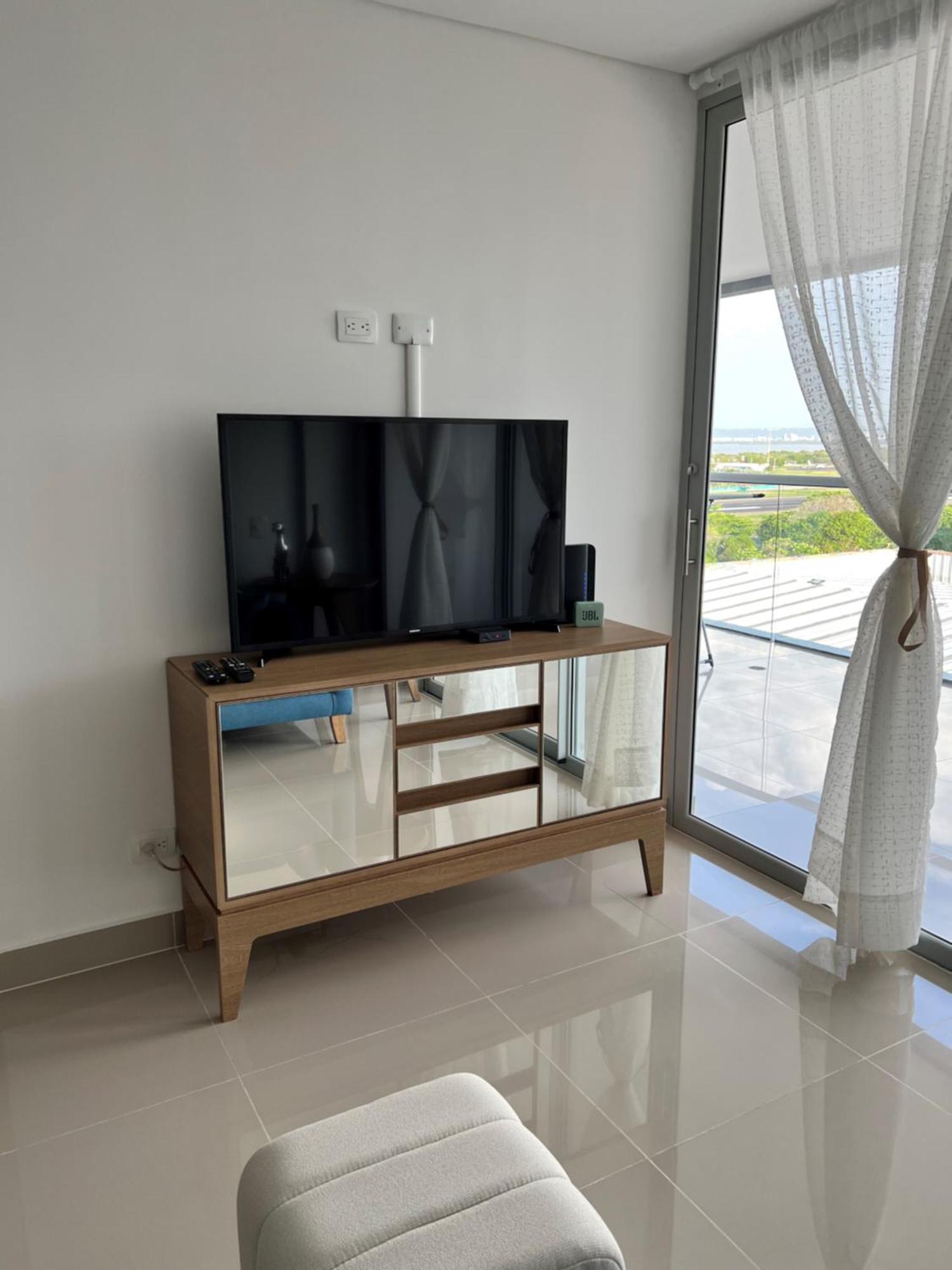 Confortable Ocean Drive 711 -estancia Minima 2 Noches- Apartamento *